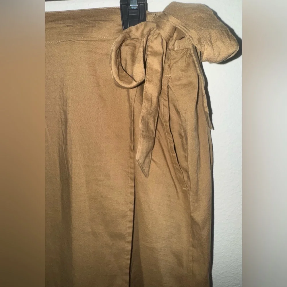Women's Croft & Barrow Tie-Front Faux Wrap Mid-Rise Skirt - Picture 2 of 11